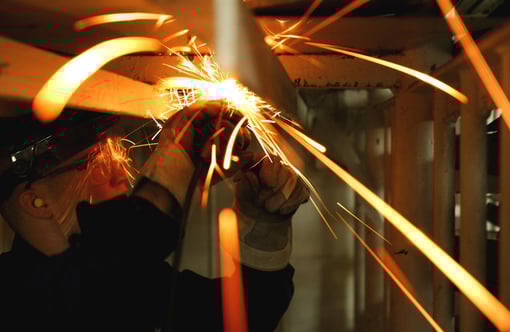 worker-81764_1920